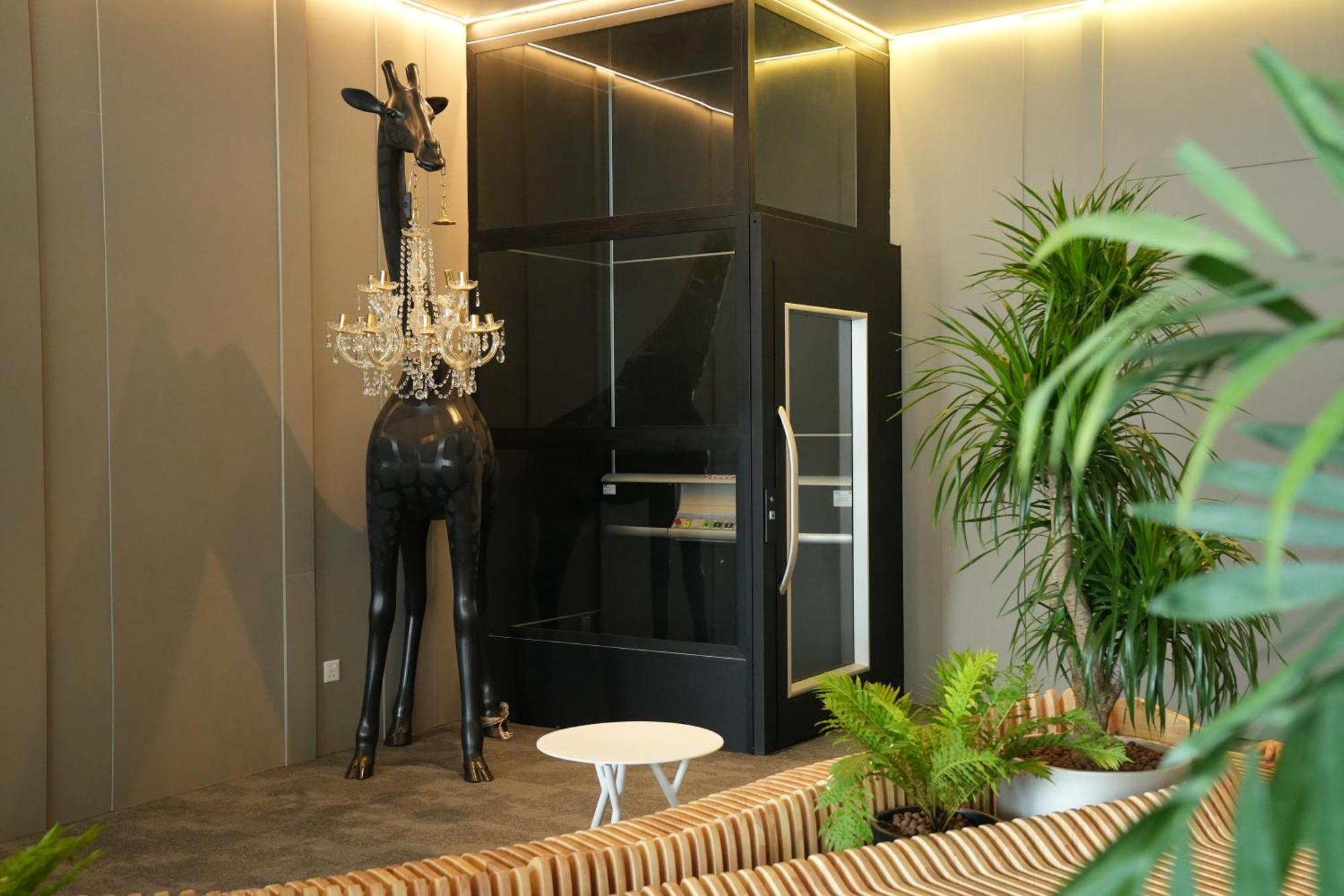 Roxy Hotel Aiman كوشنج المظهر الخارجي الصورة